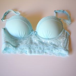 NWT Gilly Hicks Bra - 34A